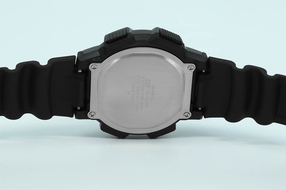 Casio AE-1000W-1AVDF