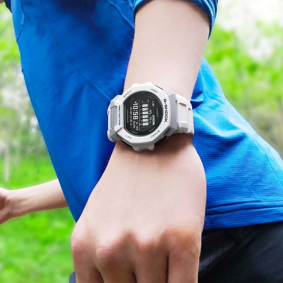 Casio GBD-300-7DR